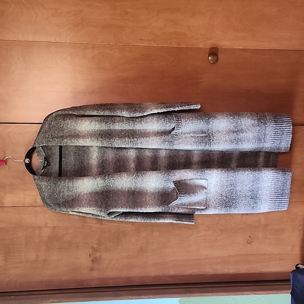 Simply Vera Vera Wang duster, grey long sleeve with pockets